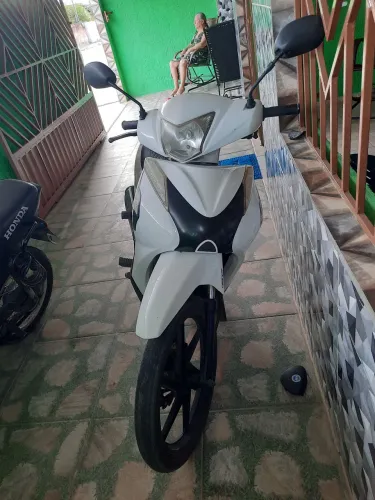 Jet 50c 2022 emplacada 