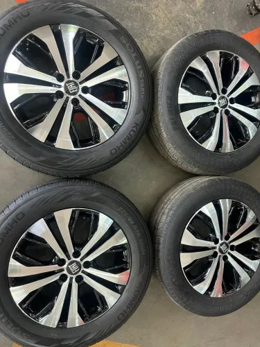 Rodas aro 18 Fiat toro original Mopar + pneus semi novos