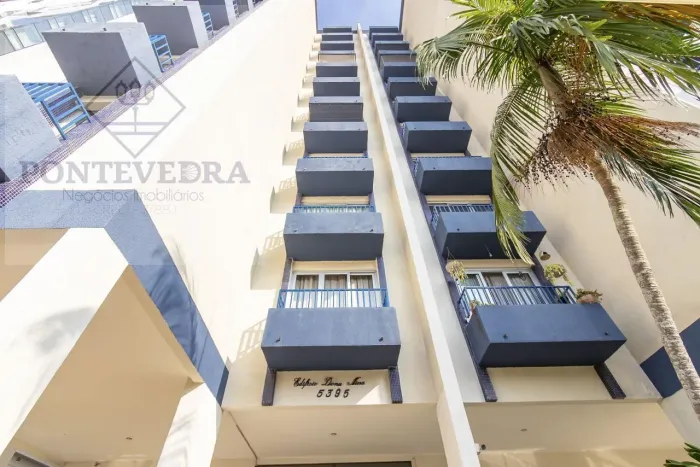 Apartamento para Venda em Curitiba, Batel, 3 dormitórios, 1 suíte, 3 banheiros, 1 vaga