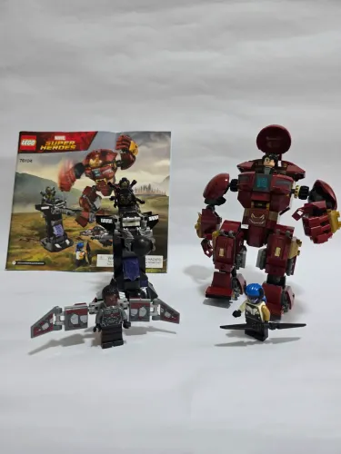 Lego Super Heroes 76104 The Hulkbuster Smash-up