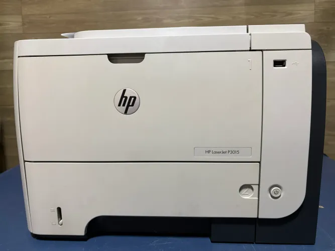 Impressora HP LaserJet P3015dn Laser Monocromática Rede Duplex Rápida 40ppm Revisada