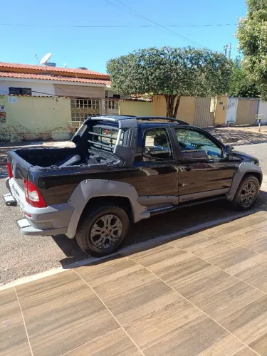 Fiat Strada Adventure1.8/ 1.8 Locker Flex CD 2010