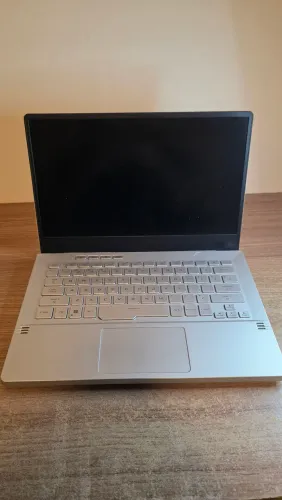 Asus ROG Zephyrus G14 2021 (Para Retirada de Peças / Sucata)