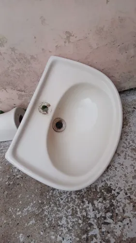 Pia com coluna