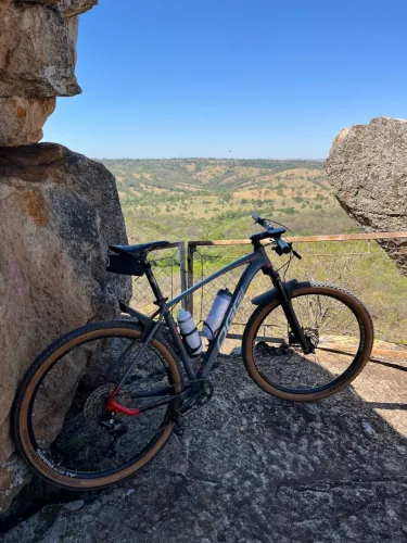 Bicicleta OGGI 7.2 tamanho 19