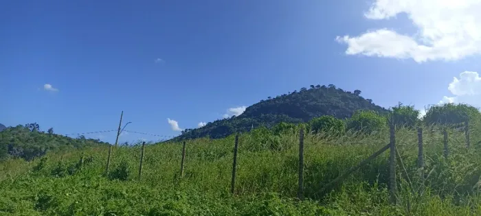 Lote 200m, Ibiraçu es 