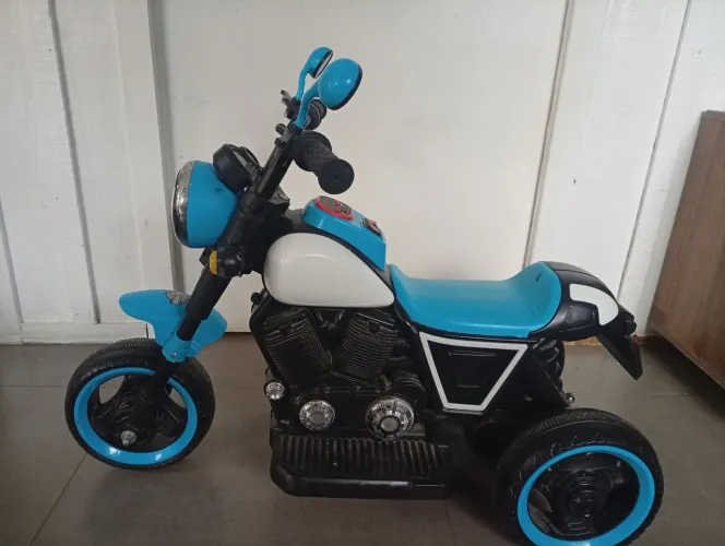 Vendo moto elétrica infantil