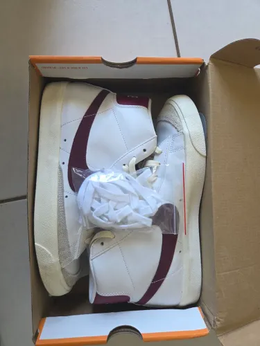 Tênis Nike Blazer Mid - tam 41
