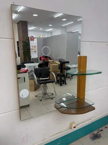 Bancada para cabeleireiros