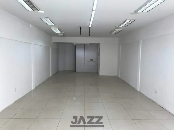 Galpão à venda com localização estratégica no Centro, Campinas