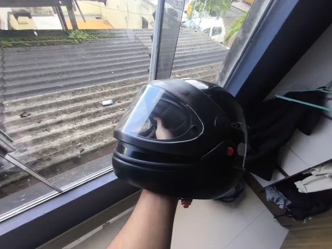 Capacete