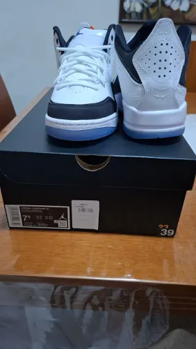 Tenis nike jordan cortside 23 tamanho 39