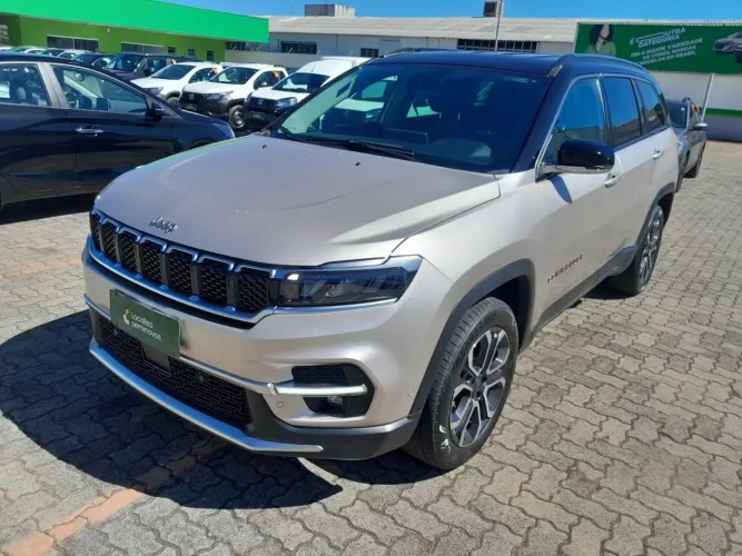 Jeep Commander Limited T270 1.3 TB Flex AUT 2025