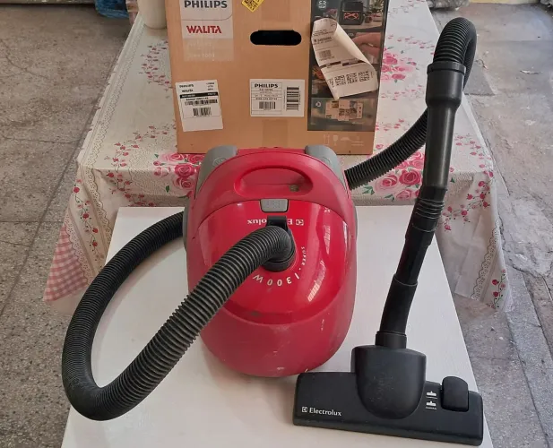 Aspirador de Pó Electrolux 1300w - 127v funcionando perfeitamente