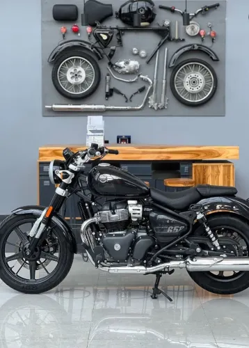 Royal Enfield super meteor 650 0km | Financio ? Consórcio ? Cartão | Luiz *