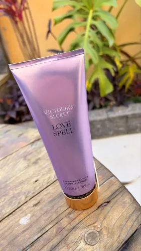 Love spell Victorias Secret 