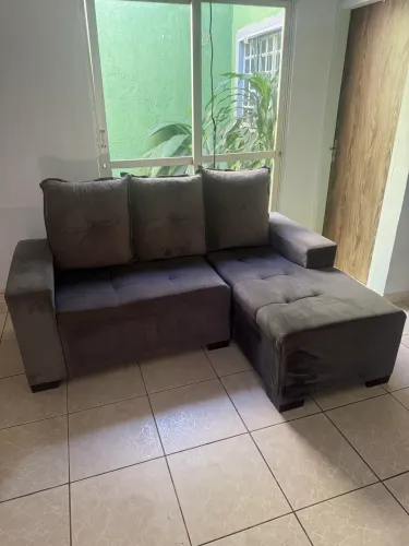Sofá chaise camuflado