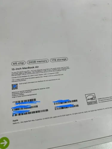 MACBOOK 15? 24RAM 1TB