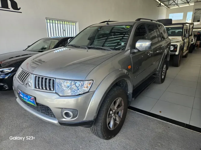 Mitsubishi Pajero Dakar HPE 3.2 4X4 T.I Dies 5P AUT 2012