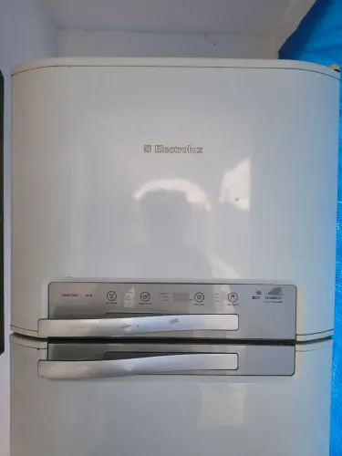 Geladeira Eletrolux DF50 Frost Free