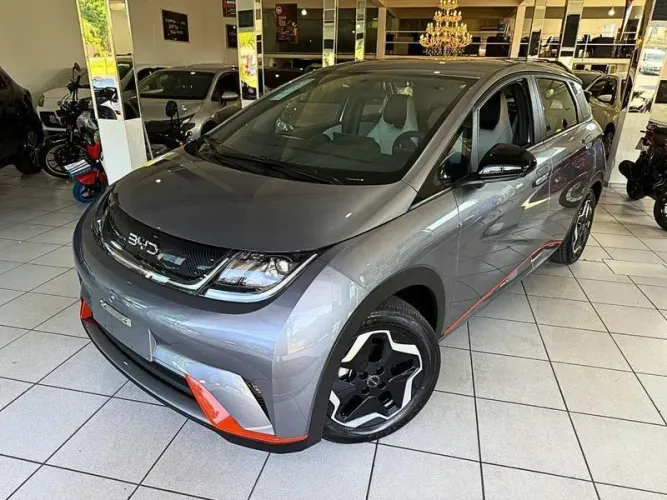 BYD Dolphin GS (Elétrico) 2027