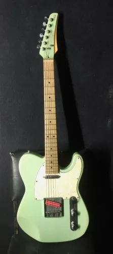 guitarra seizi tele