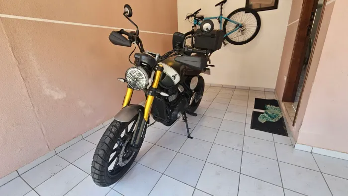 Triump 400x 2025/2025