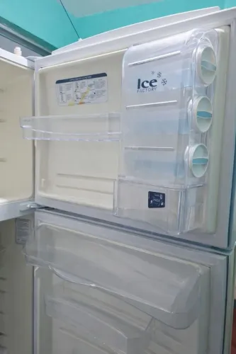 Geladeira GE Frost Free 410L Fresh