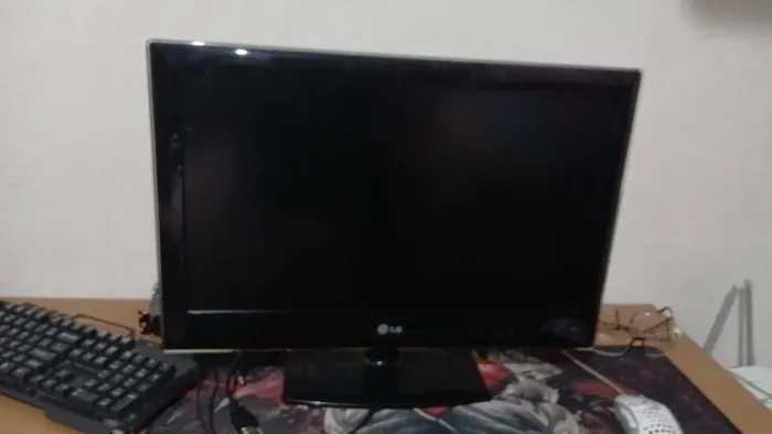 Tv/ Monitor lg 22 polegadas