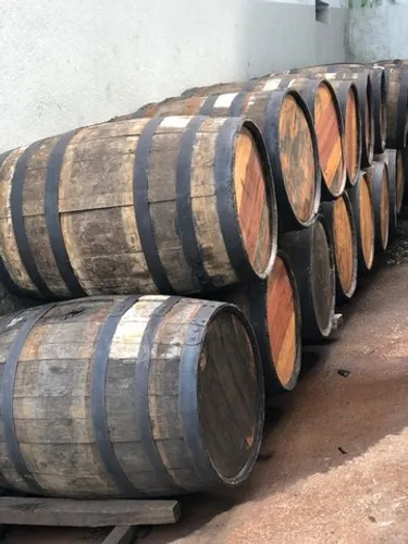 Barris de carvalho