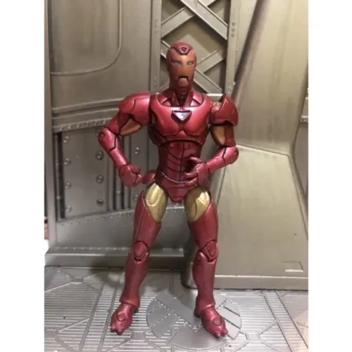 MARVEL UNIVERSE /IRON MAN