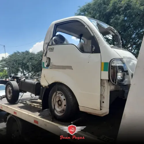 Bongo, sucata para retirada de peças
