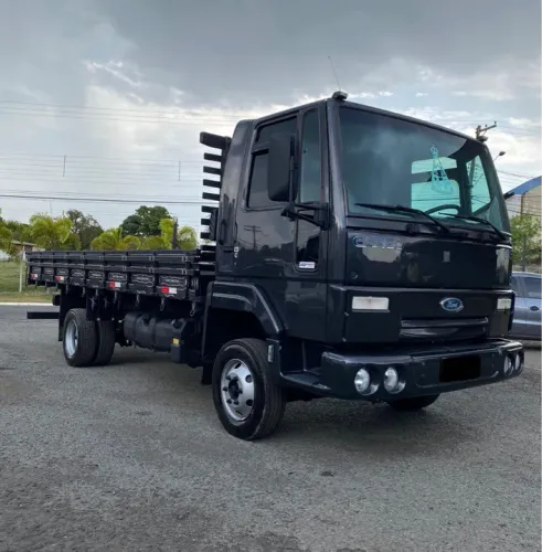Ford Cargo 816 Carroceria