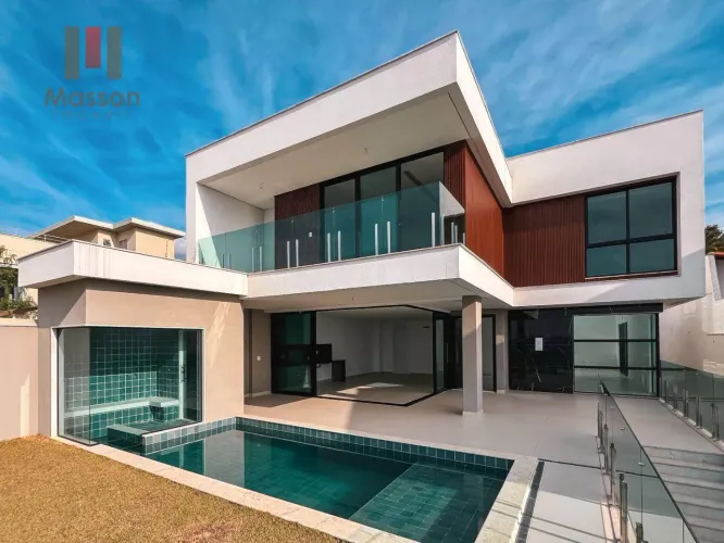 Casa com 4 suítes à venda, 560 m² por R$ 3.490.000 - Granville - Juiz de Fora/MG