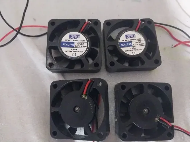 Ventoinhas 20mmx20mm 12V em XT 0,09A em Diadema