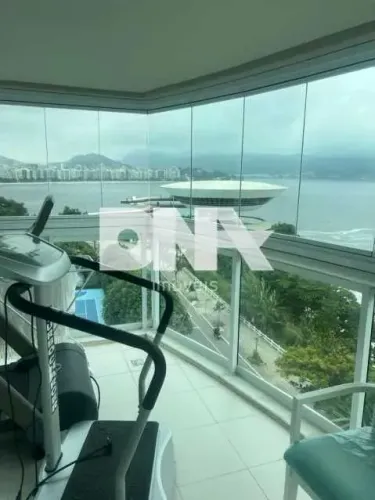 Apartamento - / Residencial / Boa Viagem