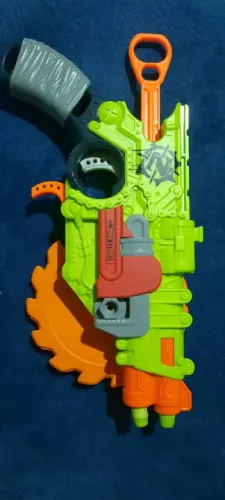 Pistola Nerf - Zombi Strike