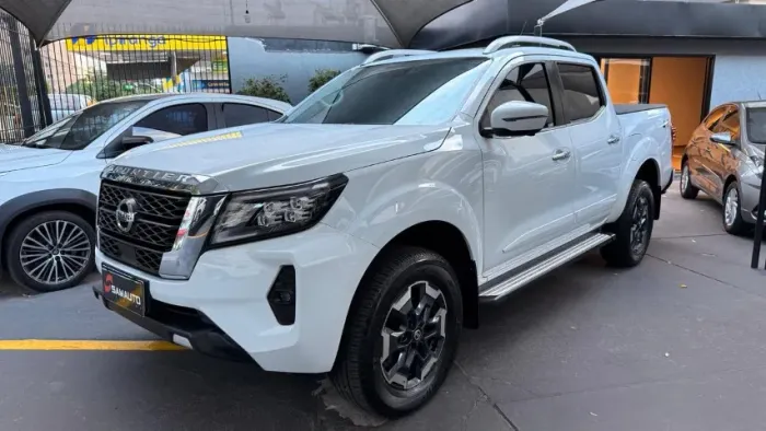 Nissan Frontier Plati. CD 2.3 Bi-TB Dies.aut. 2023