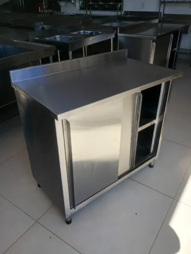 Armário inox com 1.0 metro