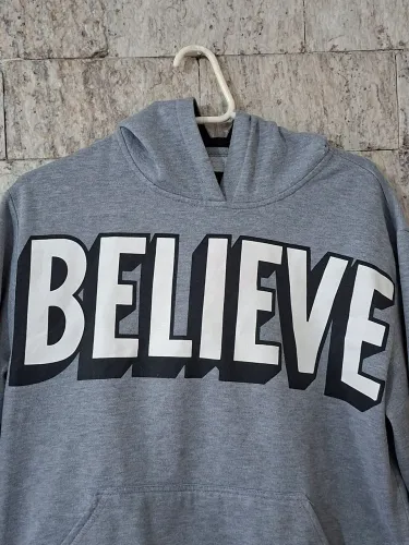 Casaco com capuz Moletom Believe