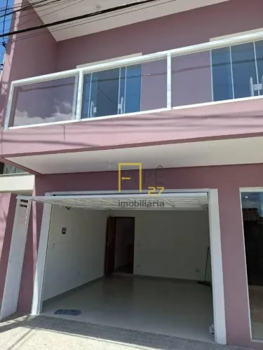 Sobrado para alugar por R$ 2.950,00/mês - Centro - Cananéia/SP