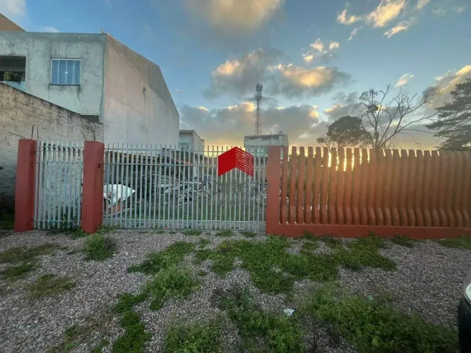 Terreno com 574,43m² , à venda, no bairro Guatupê em São José dos Pinhais