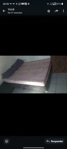 Base de cama de casal mais colchão semi novo