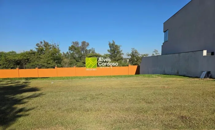 Terreno a venda no Alphaville Nova Esplanada 4