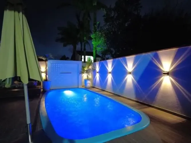 Piscina de fibra para área externa