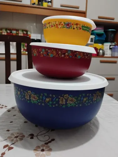 Trio de tigelas toque mágico Tupperware decoradas