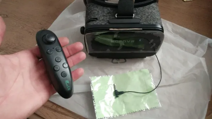 Óculos Realidade Virtual Bobovr Z5 v2 Fone Acoplado 3d + Controle Bluetooth