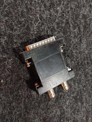 ADAPTADOR CONECTOR DB25 x BNC