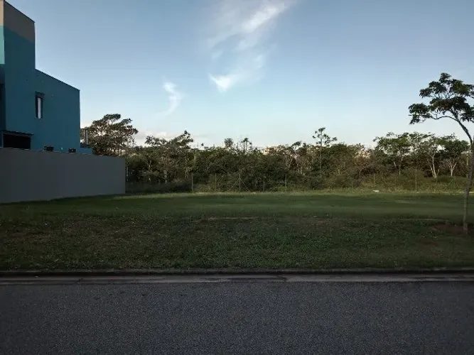 vendo excelentes lote em Condomínio Alphaville em Rio das Ostras próximo ao clube
