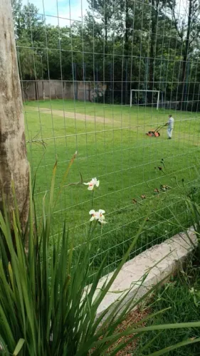 Roçada, Jardim e terrenos - Campo de Futebol + Área de Lazer ( Podas e Jardinagem geral )